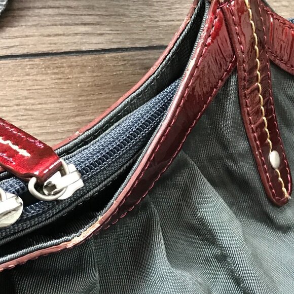 Highway Satchel Purse Tote Bag Large Approximately 18" by 14" Nylon Gray, Red - Picture 9 of 12